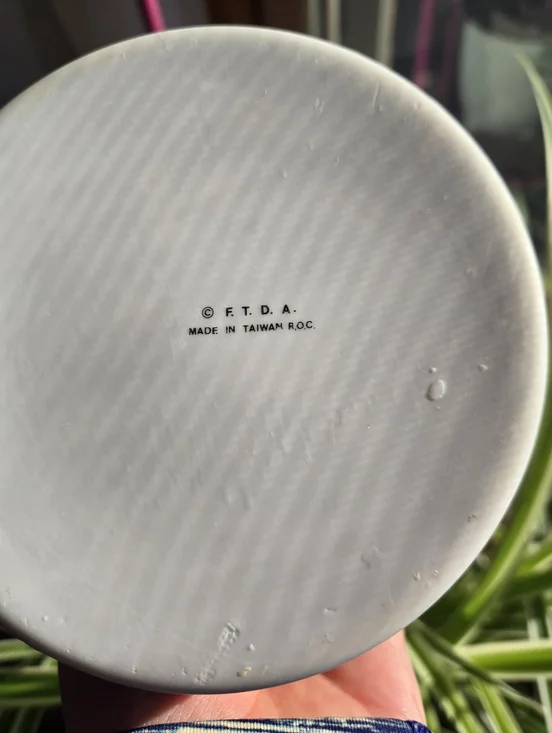 ​🎀 Vintage 1987 FTD Pastel Blue Bow Porcelain Canister 🎀 Coquette Preppy - Picture 9 of 11